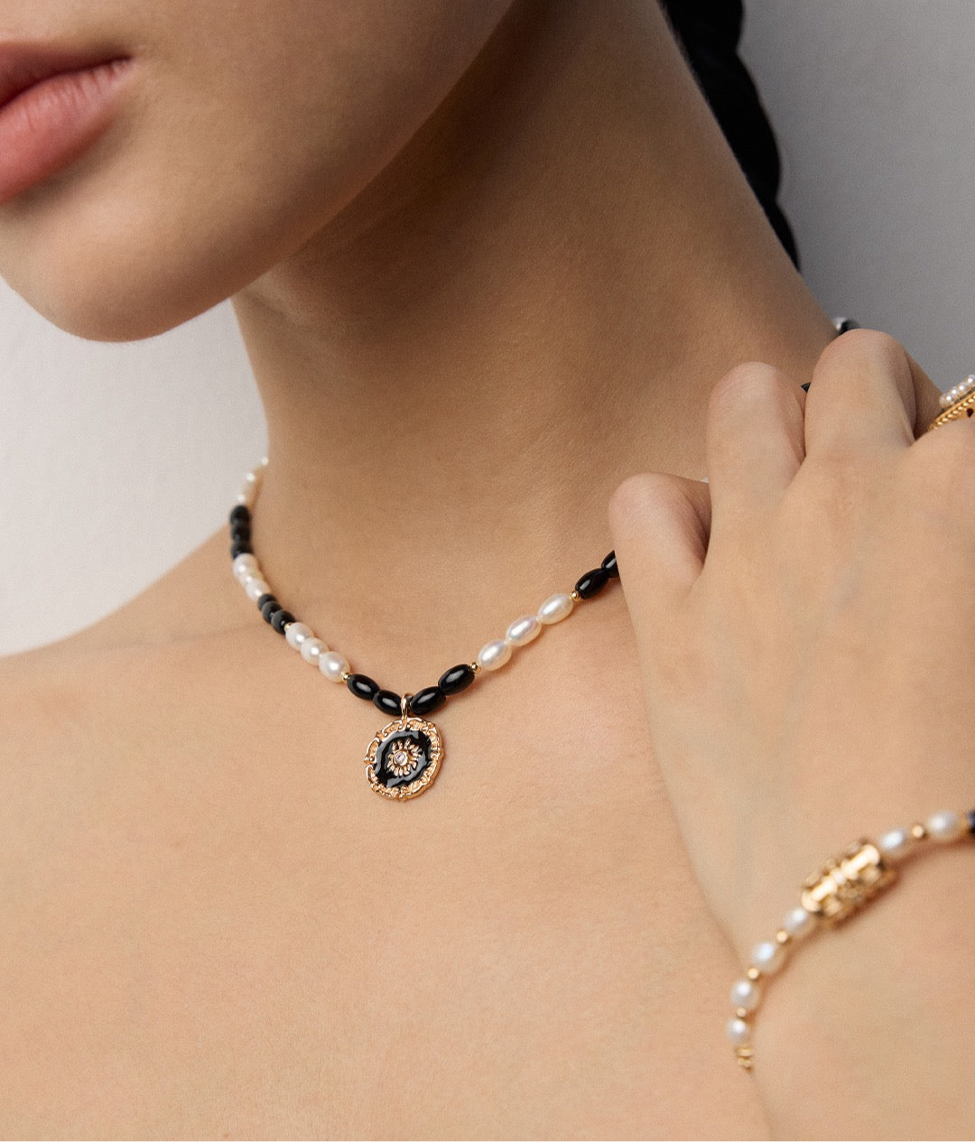 S925 Silver Natural Pearl & Black Onyx Enamel Zircon Pendant Necklace