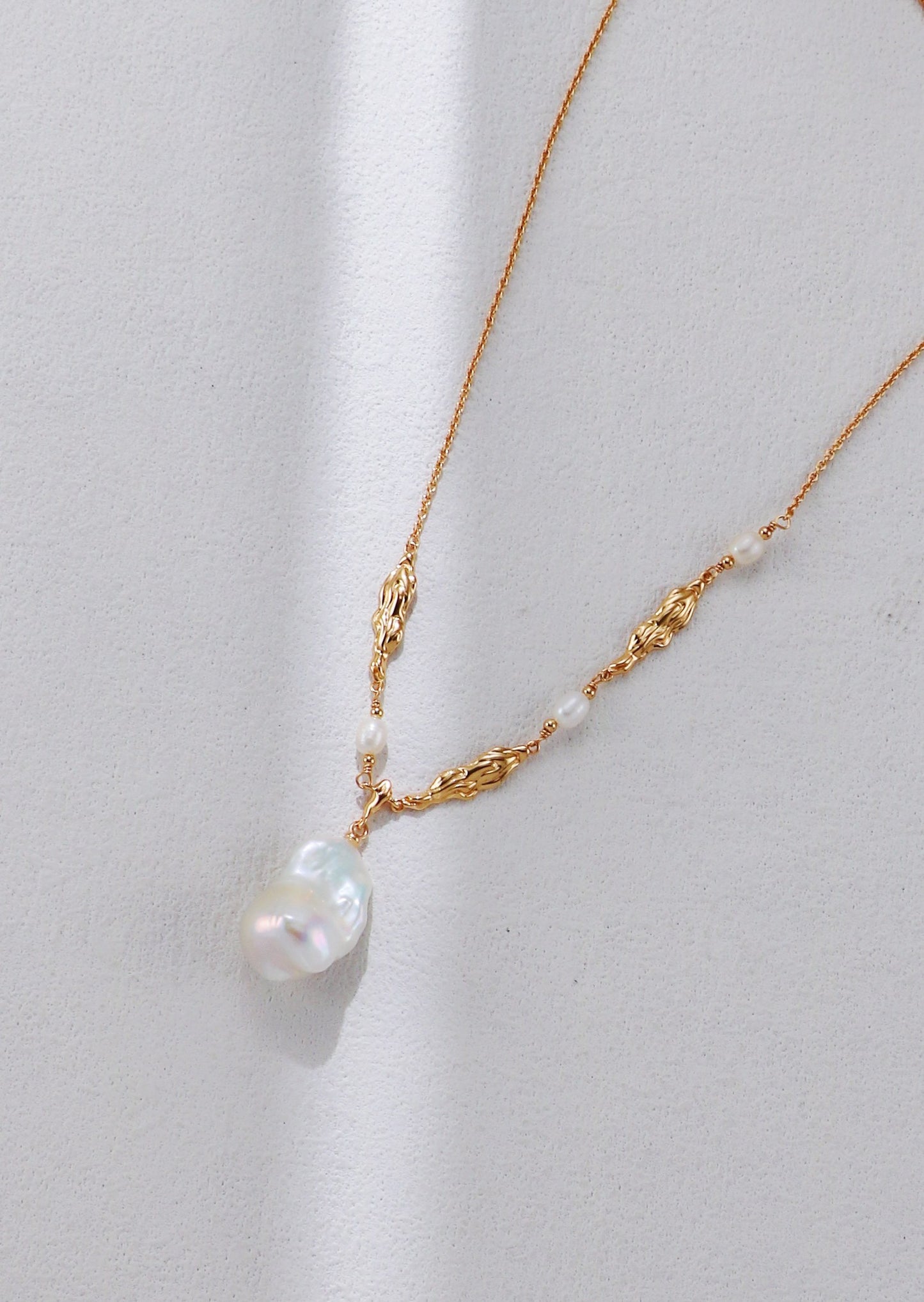 S925 Sterling Silver Baroque Pearl Necklace