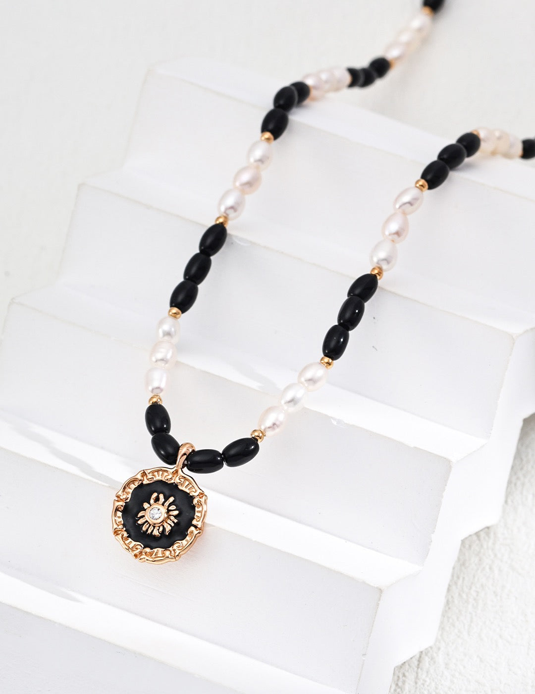 S925 Silver Natural Pearl & Black Onyx Enamel Zircon Pendant Necklace