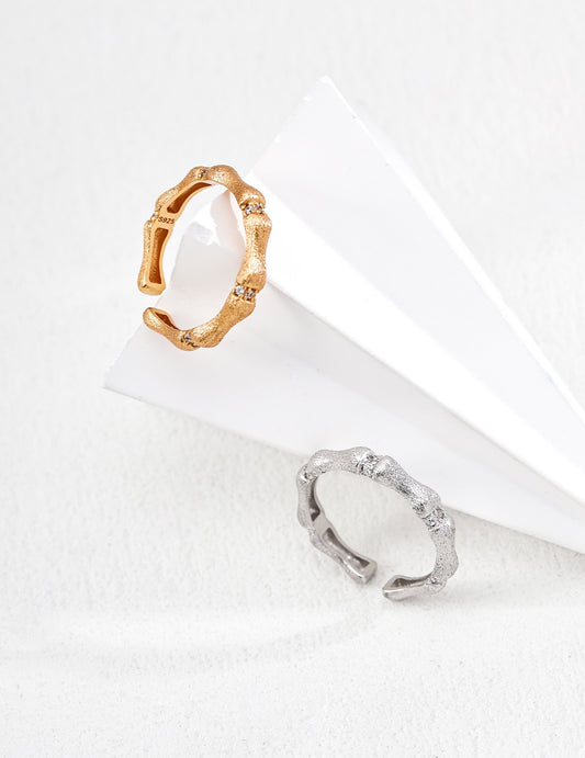 Minimalist S925 Sterling Silver Ring with Cubic Zirconia