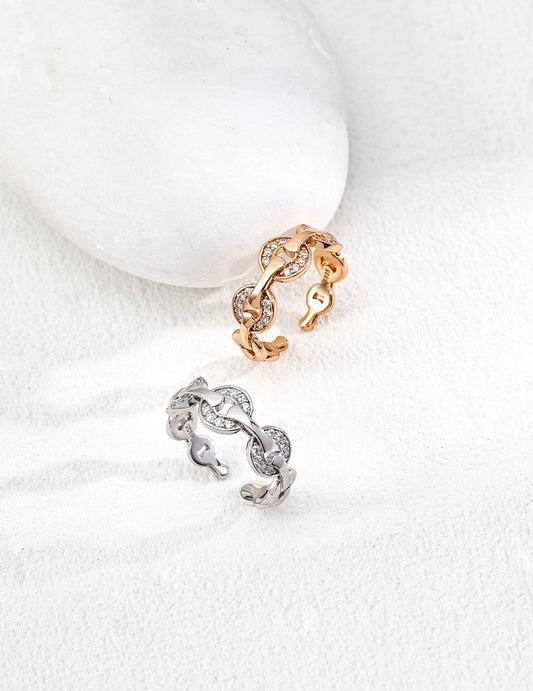 Chain-Link S925 Sterling Silver Ring with Cubic Zirconia